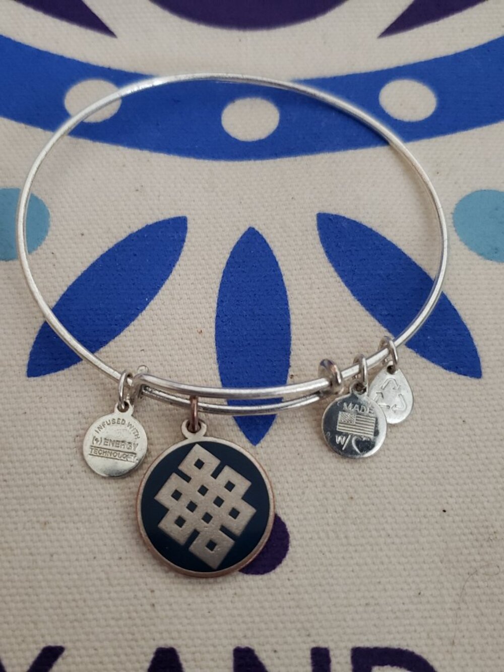 Alex and Ani Endless Knot B Bangle Bracelet Blue Epoxy Silver 79